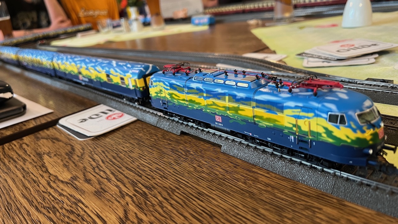 23_04_14_Mist-Hi_007 23_04_14_Mist-Hi_007